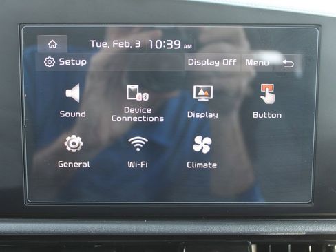 Used 2025 Kia Niro LX image 44