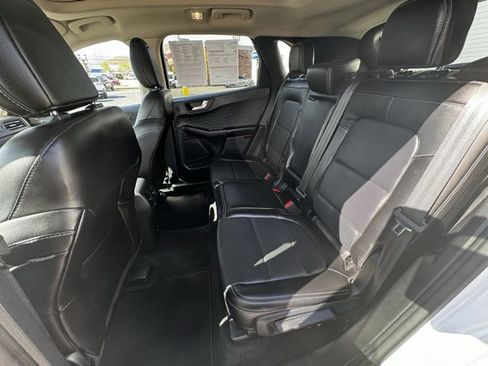 Used 2020 Ford Escape Titanium w/ Titanium Premium Package 2.0 image 14