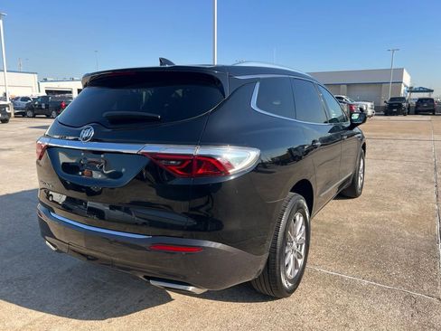 Used 2024 Buick Enclave Premium FWD image 4