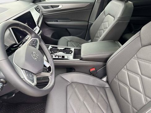 New 2026 Volkswagen Atlas Cross Sport SE image 20