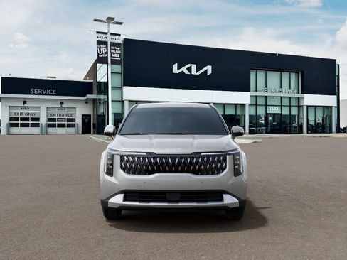 New 2026 Kia Carnival EX FWD image 2
