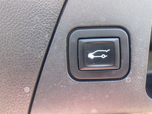 Used 2017 Buick Envision Essence w/ LPO, Cargo Package image 29