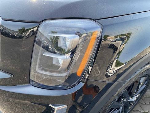 Used 2022 Kia Telluride SX FWD image 10