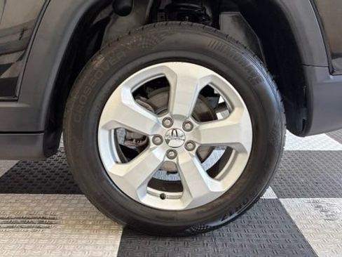 Used 2020 Jeep Compass Latitude FWD image 11