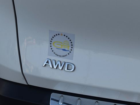 Used 2023 INFINITI QX60 Sensory w/ Vision Package AWD/4WD image 9