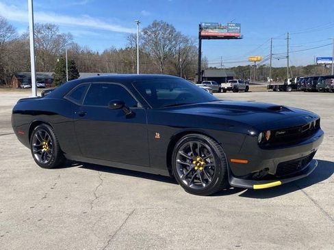 Used 2023 Dodge Challenger R/T Scat Pack w/ Plus Package RWD image 7