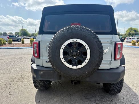 Used 2021 Ford Bronco Outer Banks w/ Sasquatch Package AWD/4WD image 6