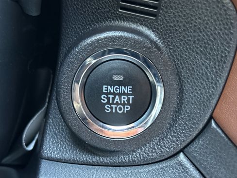 Used 2023 Subaru Outback Touring XT image 23