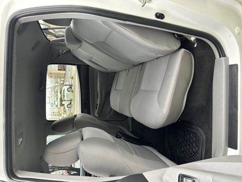 Used 2015 Toyota Tacoma TRD Off-Road w/ TRD Off-Road Package image 18