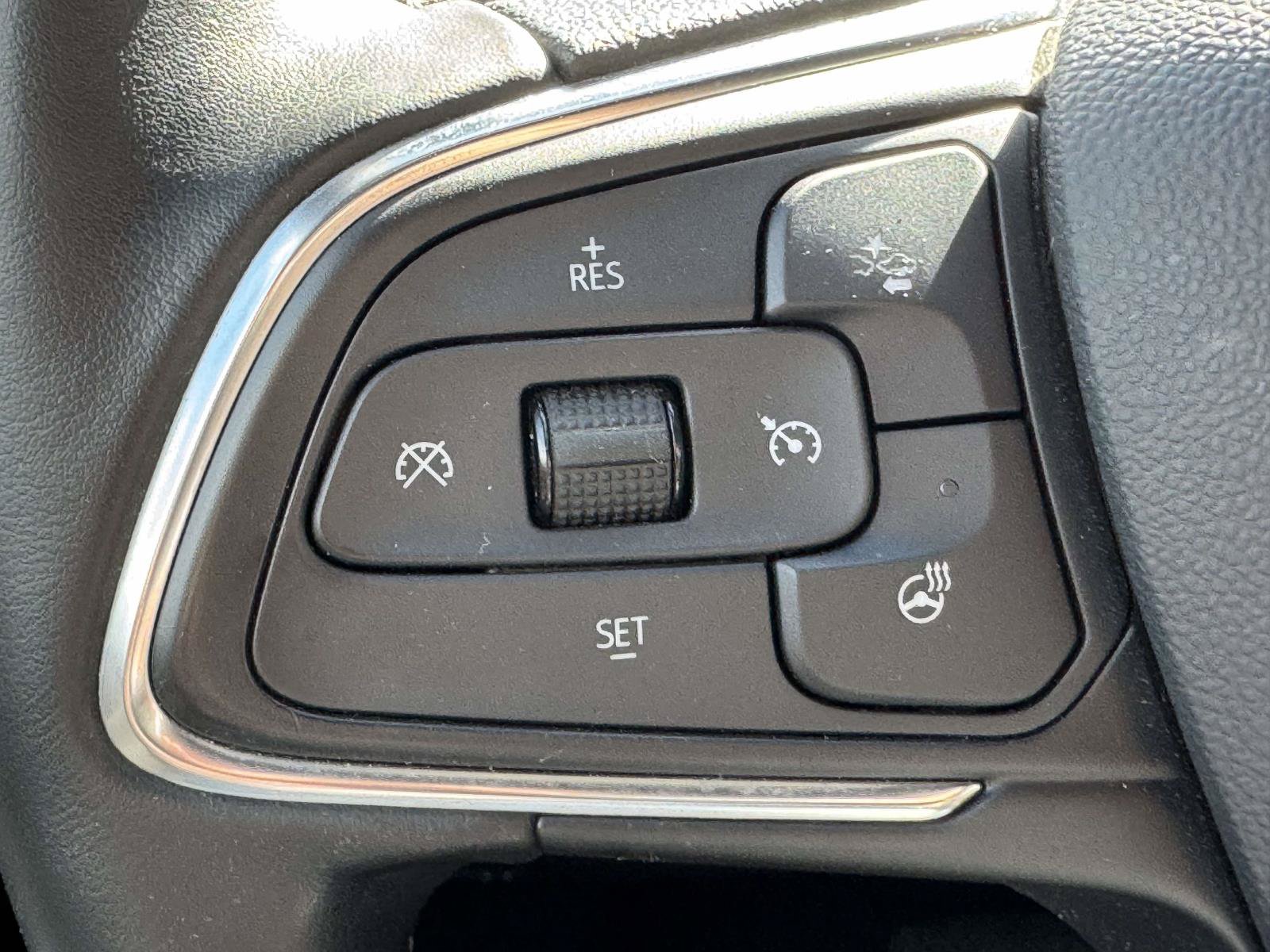 Used 2024 Buick Envista Sport Touring w/ Convenience I Package FWD image 20