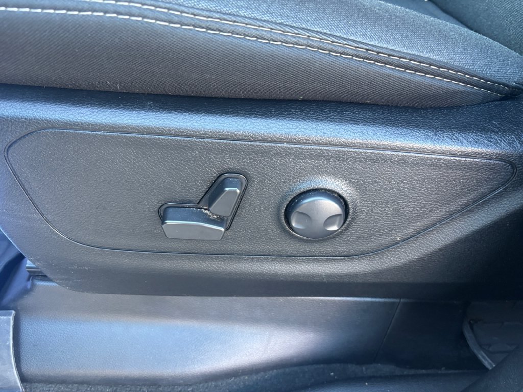 Used 2022 RAM 1500 Big Horn AWD/4WD image 13
