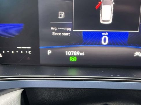 Certified 2022 Volkswagen Taos SE image 26