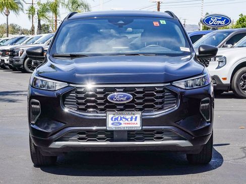 Certified 2024 Ford Escape ST-Line AWD/4WD image 2