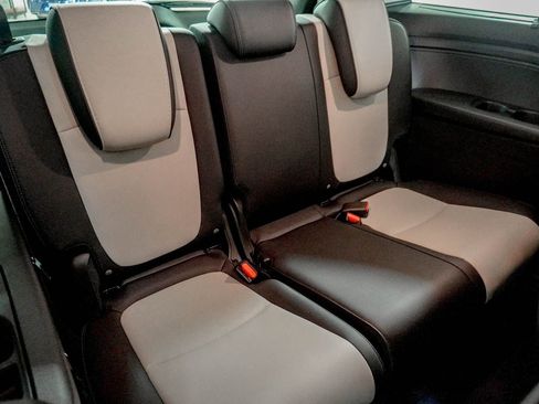 Used 2025 Honda Odyssey Elite image 37