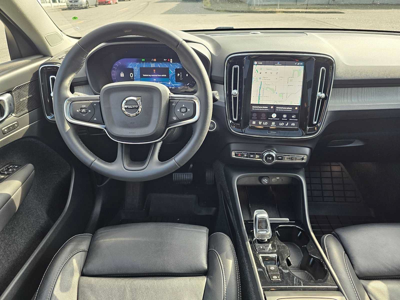 Used 2023 Volvo XC40 B5 Ultimate w/ Protection Package Premier AWD/4WD image 19
