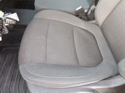 Used 2020 Chevrolet Silverado 1500 LT image 23