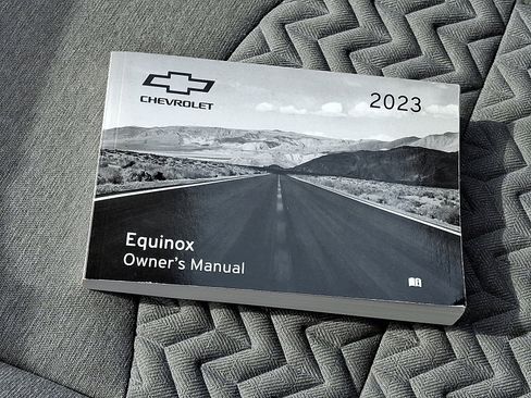 Used 2023 Chevrolet Equinox LS w/ LS Convenience Package image 26