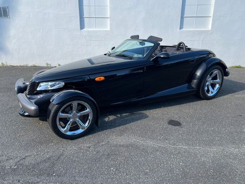Used 1999 Plymouth Prowler image 3