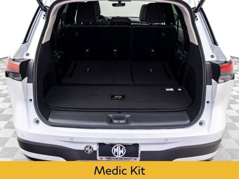 Certified 2026 INFINITI QX60 Luxe w/ Cargo Package AWD/4WD image 32