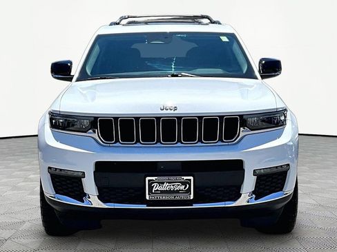 Used 2021 Jeep Grand Cherokee L Limited AWD/4WD image 3