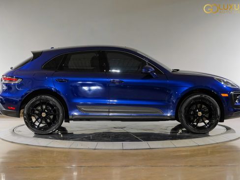 Used 2023 Porsche Macan Turbo AWD/4WD image 9