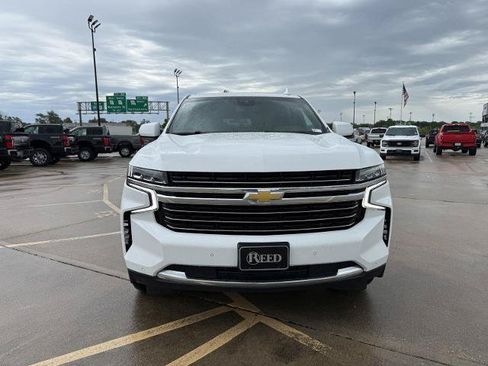 Used 2024 Chevrolet Tahoe LT AWD/4WD image 3