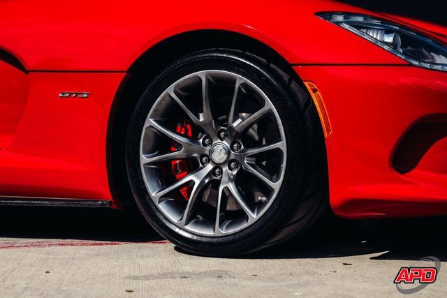 Used 2013 SRT Viper GTS w/ GTS Laguna Interior Pkg RWD image 45