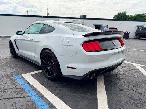 Used 2016 Ford Mustang Shelby GT350 w/ Track Package RWD image 4