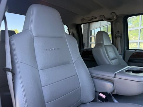 Used 2007 Ford F350 Lariat AWD/4WD image 45