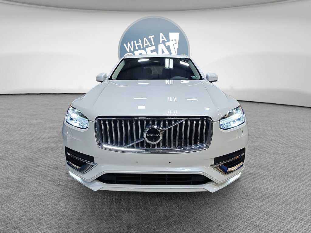 Used 2024 Volvo XC90 B6 Plus w/ Protection Package Premier AWD/4WD image 11