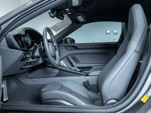 Certified 2023 Porsche 911 Targa 4 GTS AWD/4WD image 5