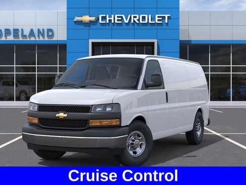 New 2026 Chevrolet Express 3500 w/ Driver Convenience Package RWD image 7