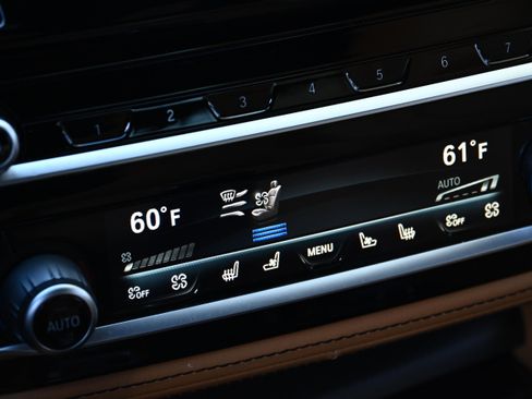 Used 2020 BMW M5 w/ Executive Package image 19