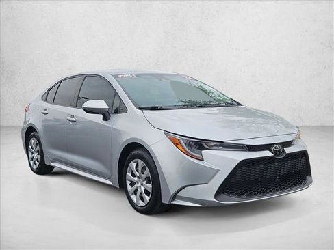 Used 2022 Toyota Corolla LE w/ Carpet Mat Package (TMS) FWD image 3