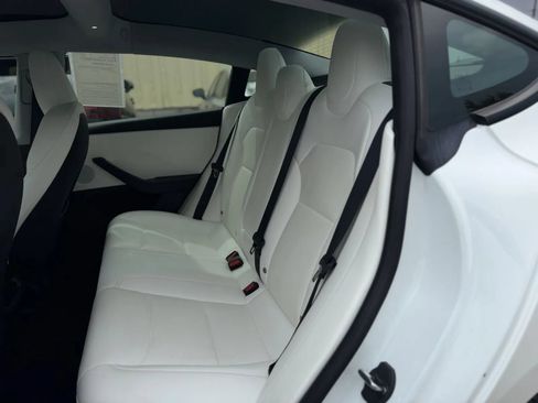 Used 2025 Tesla Model 3 Long Range RWD image 15