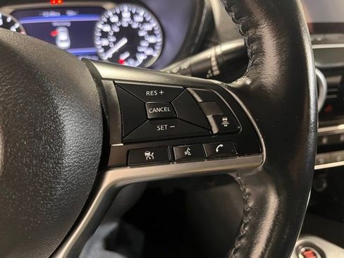 Used 2022 Nissan Sentra SV image 26