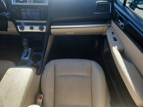 Used 2017 Subaru Legacy 2.5i Limited image 16