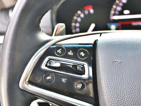 Used 2018 Cadillac CTS Luxury image 16