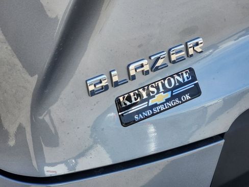 Used 2025 Chevrolet Blazer LT image 12