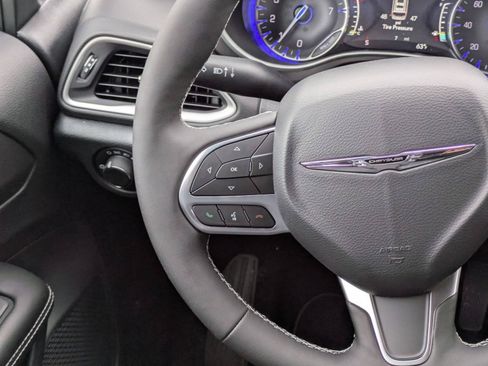 New 2026 Chrysler Voyager LX FWD image 17