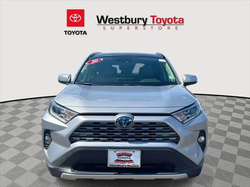 Certified 2020 Toyota RAV4 Limited AWD/4WD image 3