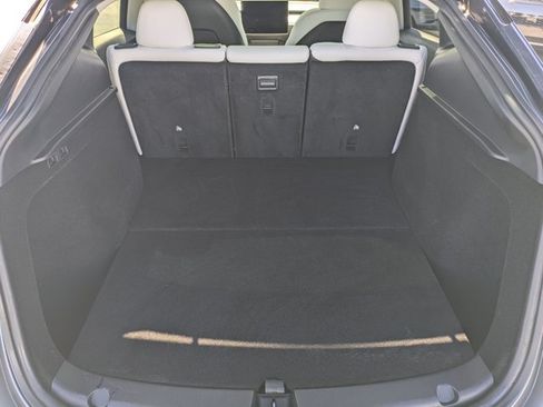 Used 2023 Tesla Model Y Performance AWD/4WD image 6