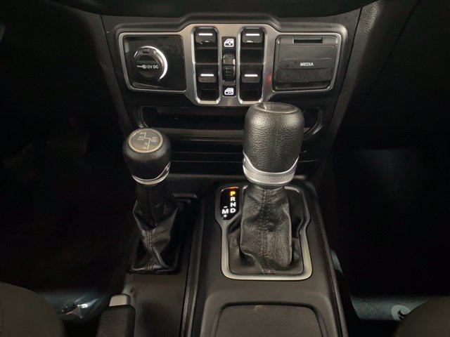 Used 2023 Jeep Wrangler Unlimited w/ 8.4" Radio Group AWD/4WD image 53