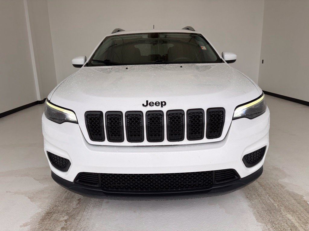 Used 2020 Jeep Cherokee Latitude FWD image 13