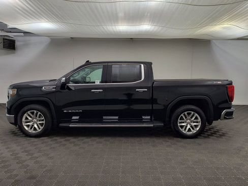 Used 2022 GMC Sierra 1500 SLT w/ SLT Premium Package image 2