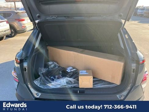 New 2025 Hyundai Kona SEL image 8