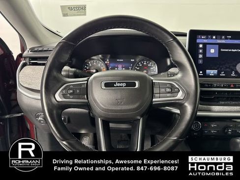 Used 2022 Jeep Compass Latitude image 11