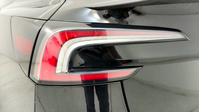 Used 2025 Tesla Model 3 Performance AWD/4WD image 22