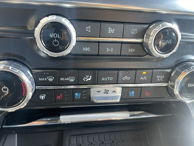 Used 2024 Ford F150 Lariat w/ Bed Utility Package AWD/4WD image 10