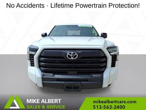 Used 2022 Toyota Tundra SR5 w/ SR5 Premium Package AWD/4WD image 2